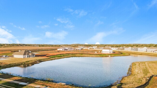 Building Photo - 26228 Valley Ridge Rd