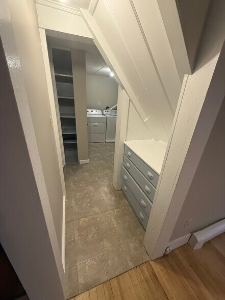 Building Photo - 58 Rumford St