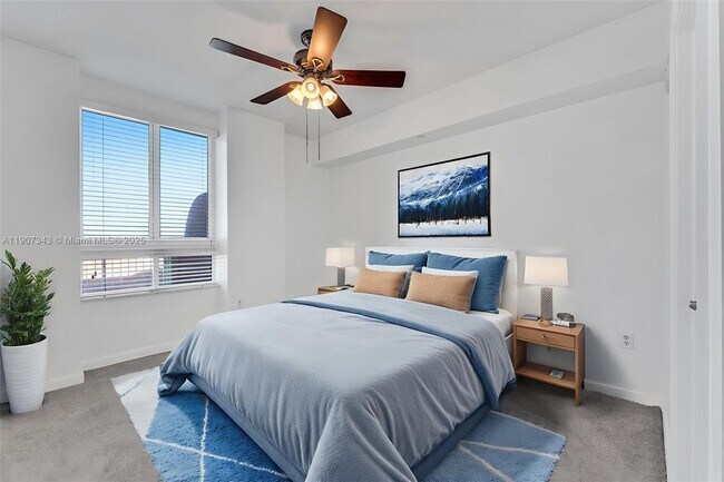 Building Photo - 7350 SW 89th St