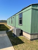 Building Photo - 31365 Wisteria Rd