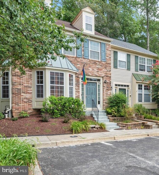 Building Photo - 123 Quiet Waters Pl