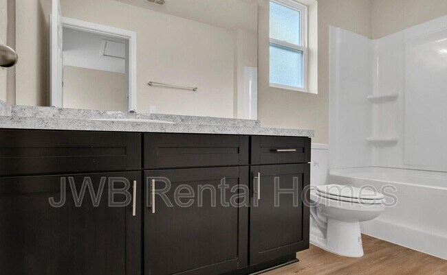 Building Photo - 7609 Eaton Ave
