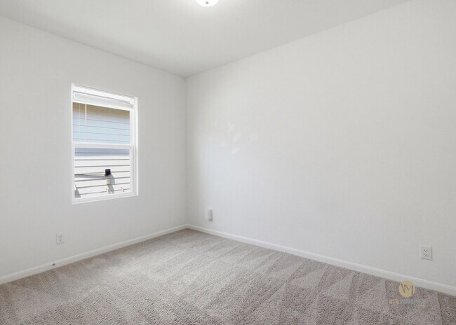Building Photo - 5625 Pearl Mdw
