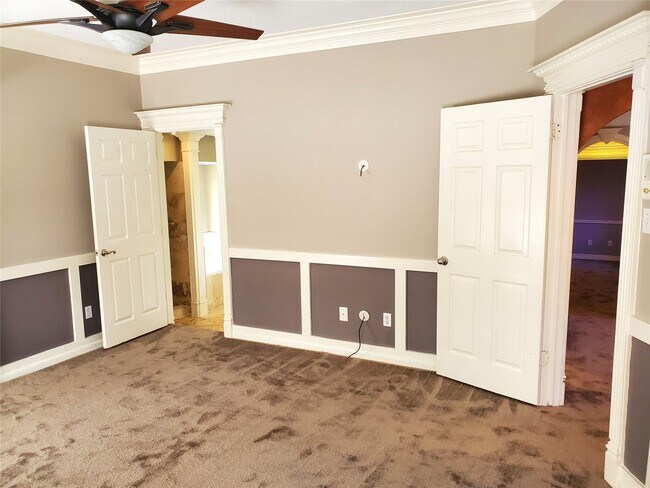 Building Photo - 3751 Pine Cone Trail