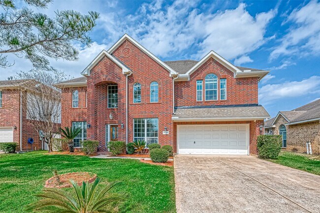 Building Photo - 11205 Sunlit Bay Dr