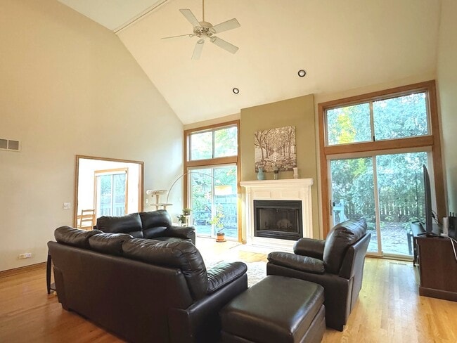 Building Photo - 3824 Patty Berg Ct
