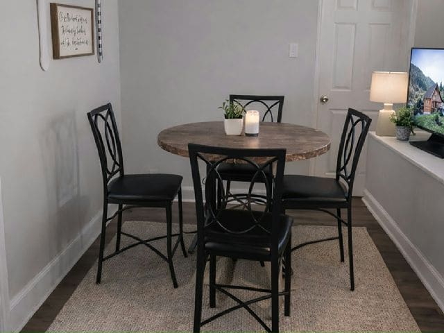 Building Photo - 1 Victory Ave