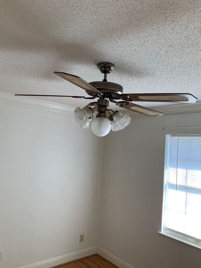 Building Photo - 971 Manningham Rd