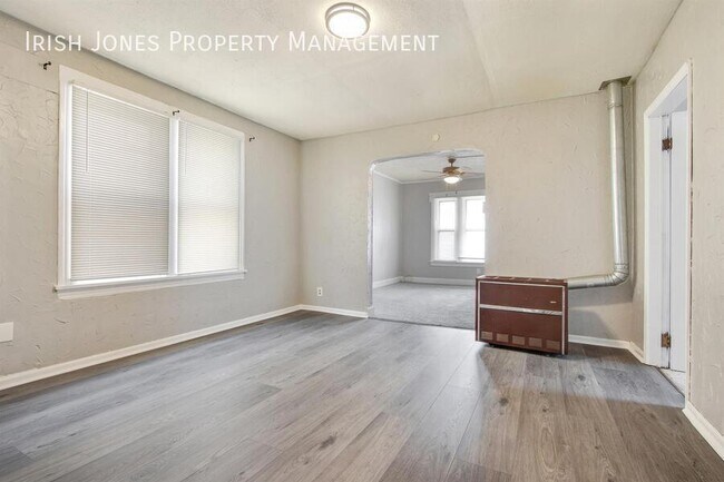 Building Photo - 106 Reiman St