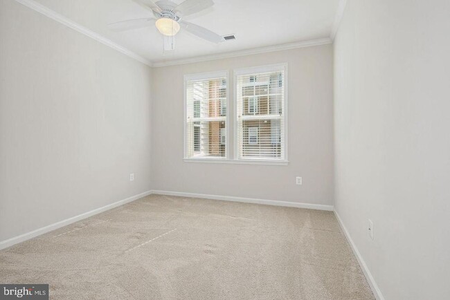 Building Photo - 43144 Sunderland Terrace