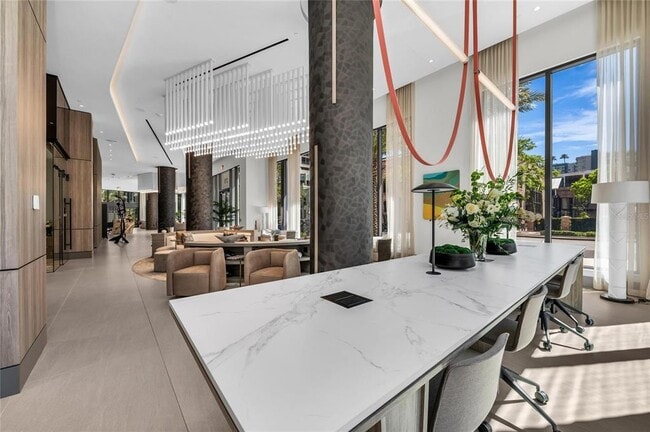 Building Photo - 275 1st Ave S