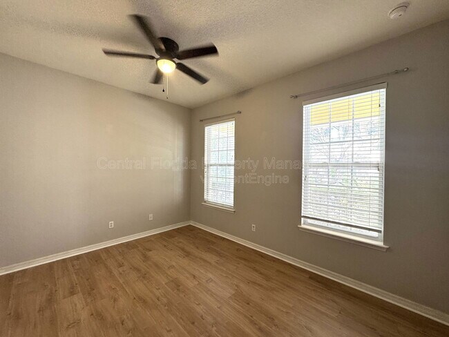 Building Photo - 13131 Penshurst Ln
