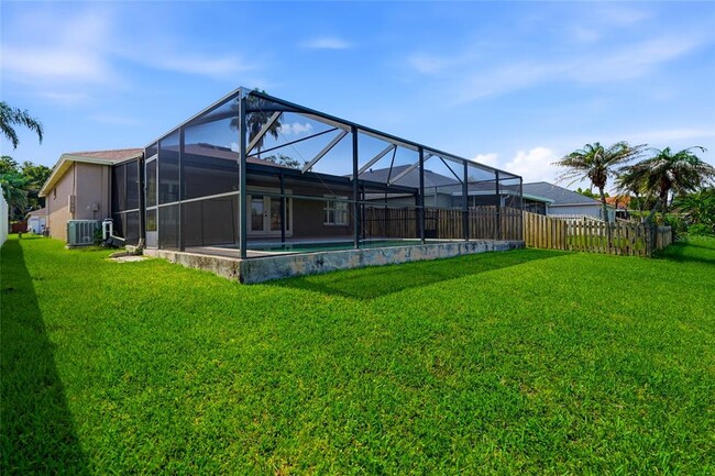 Building Photo - 29417 Crossland Dr