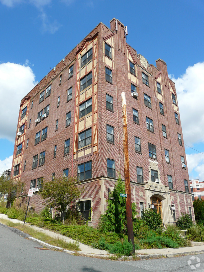 Building Photo - Elmwood Apartments