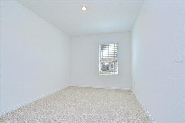 Building Photo - 32463 Weathered Oak Dr