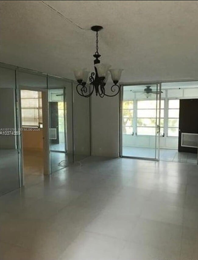 Building Photo - 1020 NW 80th Ave