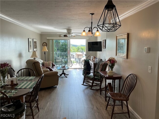 Building Photo - 2885 Palm Beach Blvd