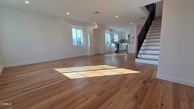 Building Photo - 2327 Langdale Ave