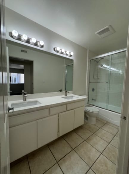 Building Photo - 13012 Riverside Dr