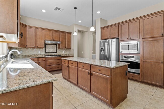 Building Photo - 211 W New Dawn Dr
