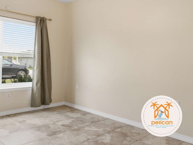 Building Photo - "Charming 3-Bed, 3-Bath Gem on Sweetbriar Street - Spacious 1320 Sq Ft in Cantonment, FL!"