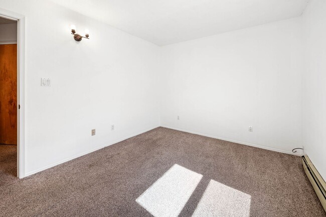 Building Photo - NEW MOVE-IN SPECIAL! Vibrant Home Off Rode...