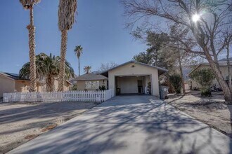 Building Photo - 72659 Aspen Dr