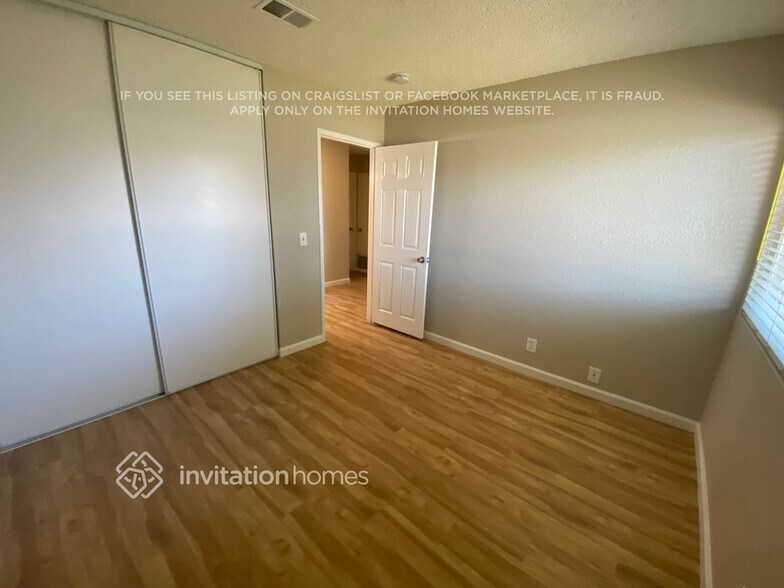 Building Photo - 118 Croydon Ct