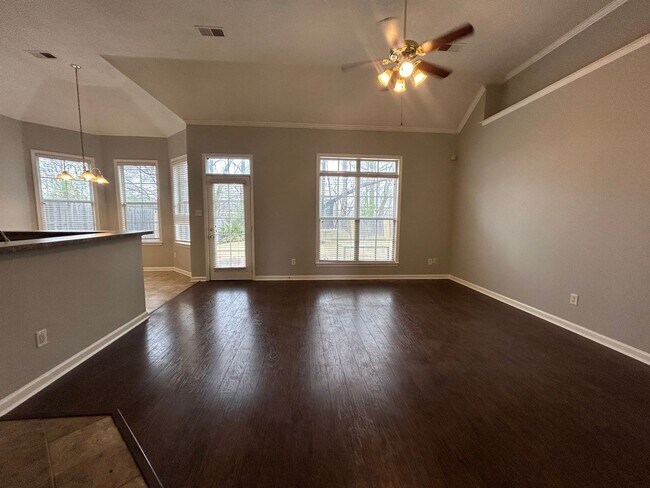 Building Photo - 9204 Acadia Pl