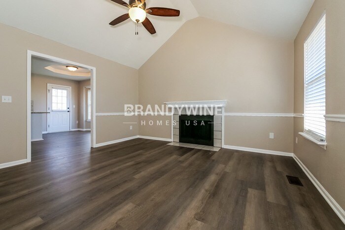 Building Photo - 3408 S Shrank Ct