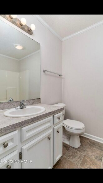 Building Photo - 3809 E Vancroft Cir