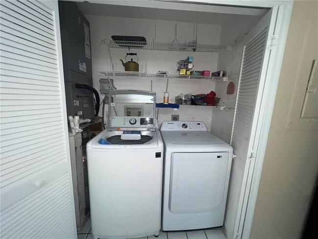 Building Photo - 3300 Loveland Blvd