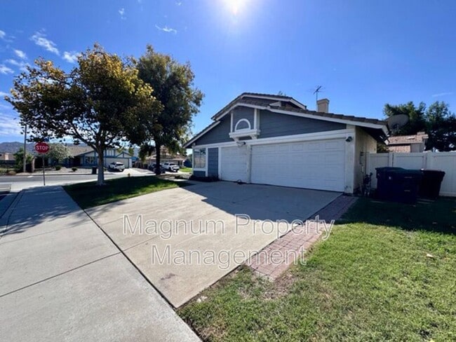 Building Photo - 24743 Angella Way