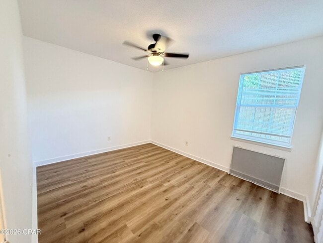 Building Photo - 130 Beulah Ave