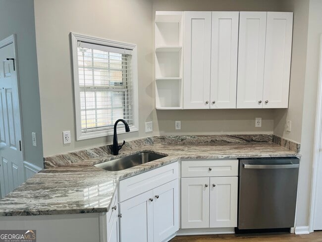 Building Photo - 109 Stonebridge Crossing