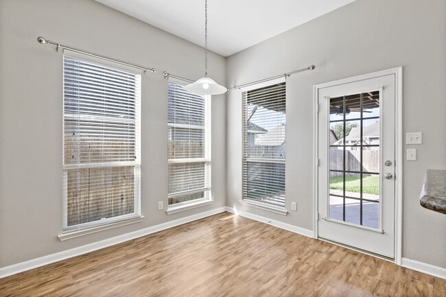 Building Photo - 15427 Baker Meadow Loop