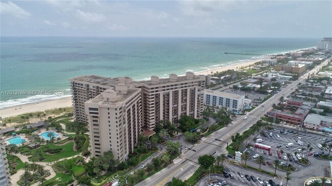 Building Photo - 4900 N Ocean Blvd