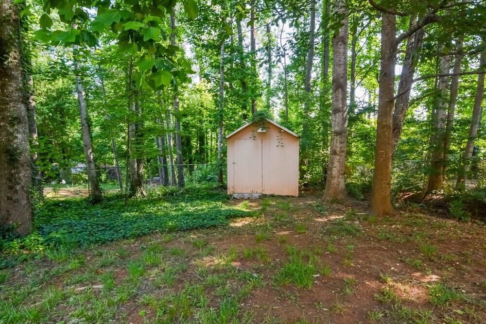 Building Photo - 3747 Willow Wood Way NW