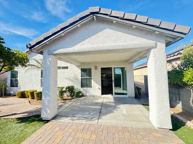 Building Photo - Charming Single-Story 3 bedroom