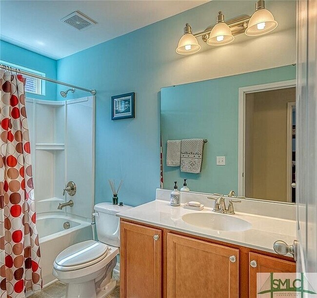Building Photo - Spacious Home on a Corner Lot in Heritage New Riverside!