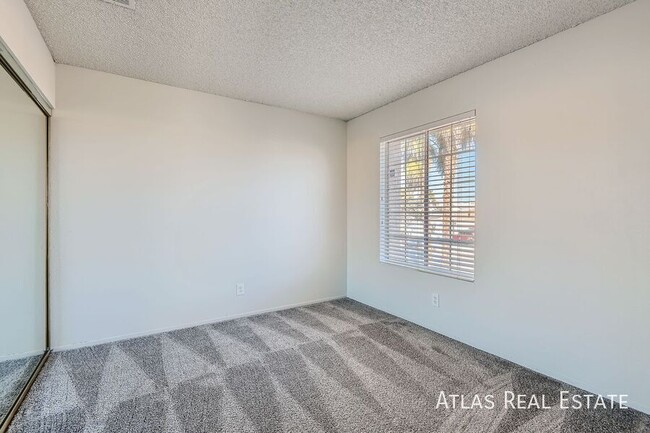 Building Photo - 348 Dockside Ct