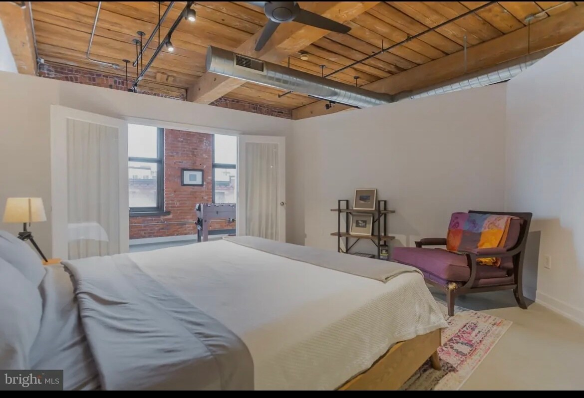 Building Photo - 1147 N 4th St