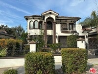 Building Photo - 3057 N Naomi St