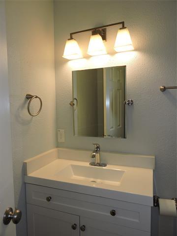 Building Photo - 12238 Oberlin Dr