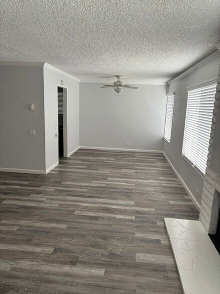 Building Photo - 816 Amigos Way