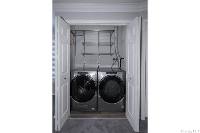 Building Photo - 128 Village Green Dr