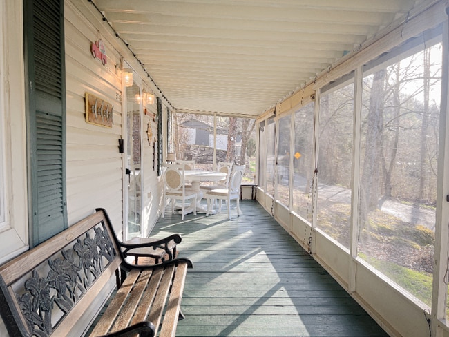 Building Photo - 3745 Holmes Creek Rd