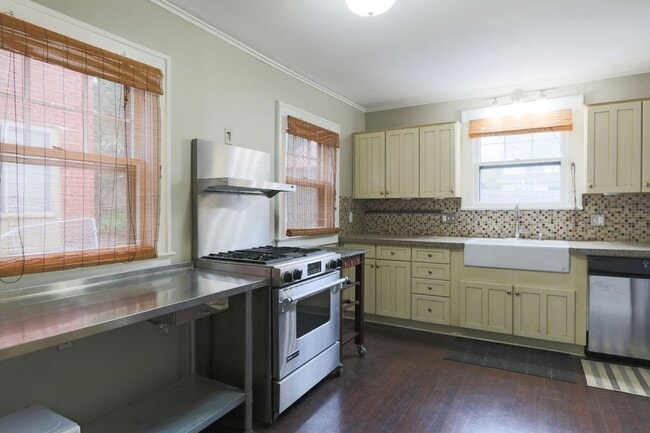 Building Photo - {204} Brookside Stunner + Fully updated 2 Story + Fenced Yard + 1 Car Garage