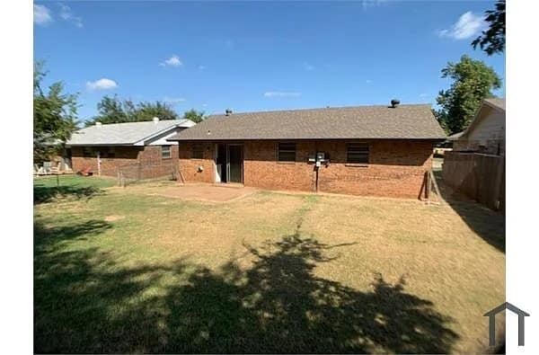 Building Photo - 1024 NW 20th St