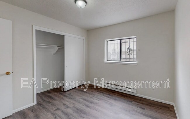 Building Photo - 12912 Marva Pl SE
